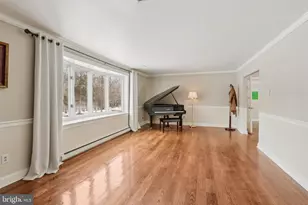 2028 Legat Ln, Harleysville, PA 19438 - Photo 9