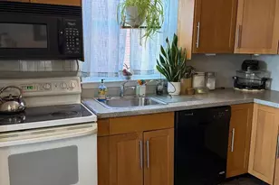 407 W Logan St, Norristown, PA 19401 - Photo 5