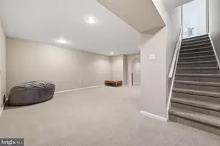 727 Sourwood Ln, Collegeville, PA 19426 - Photo 25