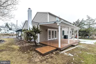 61 S Park Ave, Norristown, PA 19403 - Photo 9