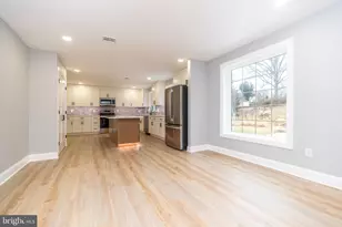 61 S Park Ave, Norristown, PA 19403 - Photo 19