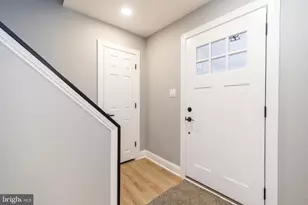 61 S Park Ave, Norristown, PA 19403 - Photo 29