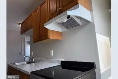 706 Chain Street #3, Norristown, PA 19401 - Photo 7