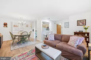 52 Dogwood Ln, Horsham, PA 19044 - Photo 5