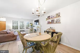 52 Dogwood Ln, Horsham, PA 19044 - Photo 3