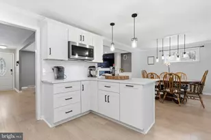 2325 Willow Brook Dr, Huntingdon Valley, PA 19006 - Photo 11