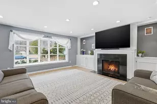 2325 Willow Brook Dr, Huntingdon Valley, PA 19006 - Photo 5