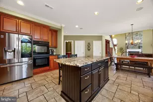 552 Longfellow Ln, Harleysville, PA 19438 - Photo 23
