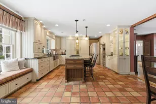 275 Woodcock Ln, Ambler, PA 19002 - Photo 11