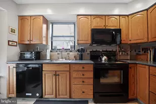 8609 Trumbauer Dr, Glenside, PA 19038 - Photo 13