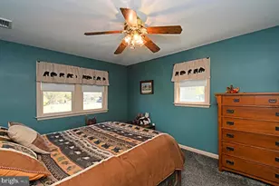 381 Courtland Ave, Harleysville, PA 19438 - Photo 19