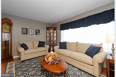 381 Courtland Avenue, Harleysville, PA 19438 - Photo 5