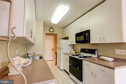 1655 Oakwood Drive #CONDO 403, Penn Valley, PA 19072 - Photo 21