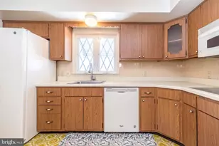 908 G Ave, Glenside, PA 19038 - Photo 11