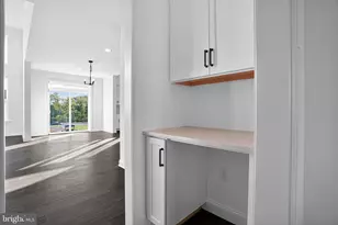 409 Longview Dr, Collegeville, PA 19426 - Photo 9