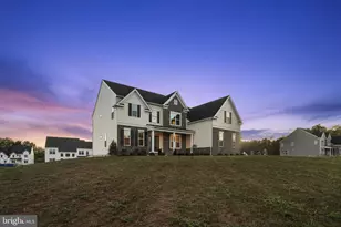 409 Longview Dr, Collegeville, PA 19426 - Photo 5