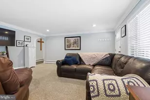 21 W Cherry Ln, Royersford, PA 19468 - Photo 13