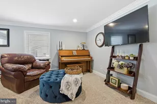 21 W Cherry Ln, Royersford, PA 19468 - Photo 11