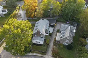 69 W Lodges Ln, Bala Cynwyd, PA 19004 - Photo 3