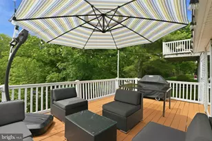 2037 Harts Ln, Conshohocken, PA 19428 - Photo 27