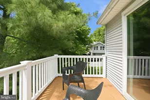 2037 Harts Ln, Conshohocken, PA 19428 - Photo 29