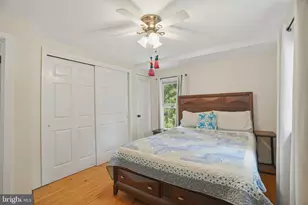 2037 Harts Ln, Conshohocken, PA 19428 - Photo 25