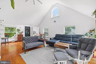 2037 Harts Ln, Conshohocken, PA 19428 - Photo 17