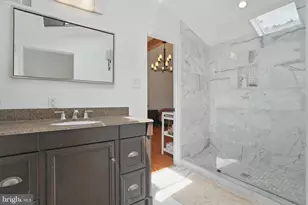 2037 Harts Ln, Conshohocken, PA 19428 - Photo 41