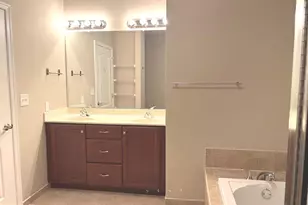 527 Carson Terrace, Huntingdon Valley, PA 19006 - Photo 5