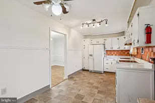 911 Cooke Ln, Norristown, PA 19401 - Photo 13