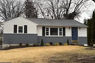 407 W Moreland Ave, Hatboro, PA 19040 - Photo 1