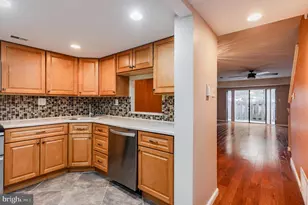 1217 Stonybrook, Norristown, PA 19403 - Photo 5