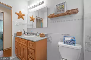 2409 Ashbourne Rd, Wyncote, PA 19095 - Photo 19