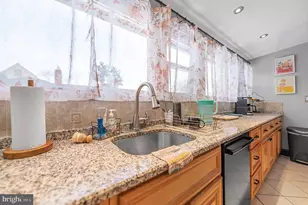 2409 Ashbourne Rd, Wyncote, PA 19095 - Photo 5