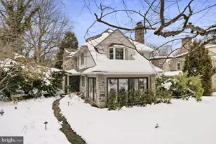 13 E Newfield Way, Bala Cynwyd, PA 19004 - Photo 3