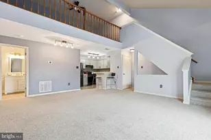 714 Foxmeadow Dr, Royersford, PA 19468 - Photo 3