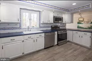 2947 Potshop Rd, Norristown, PA 19403 - Photo 11