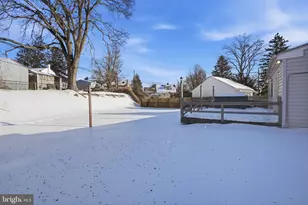 1954 Coolidge Ave, Willow Grove, PA 19090 - Photo 3