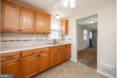 746 N Hanover Street, Pottstown, PA 19464 - Photo 15