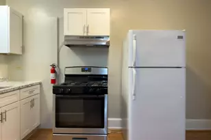 59 King St, Pottstown, PA 19464 - Photo 3