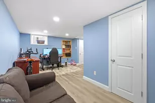 312 E Rambo St, Bridgeport, PA 19405 - Photo 27