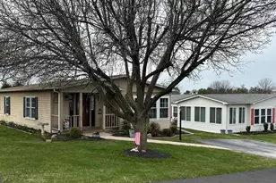 11 Oakplace Ct W, Harleysville, PA 19438 - Photo 33