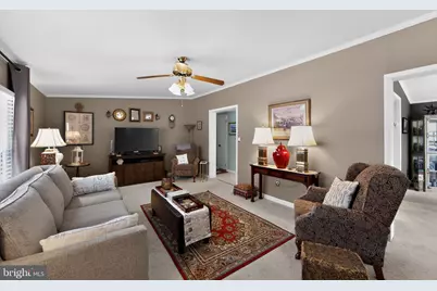 11 Oakplace Court W, Harleysville, PA 19438 - Photo 3