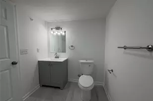 45 E High St, Pottstown, PA 19464 - Photo 17