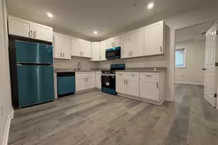 45 E High St, Pottstown, PA 19464 - Photo 3