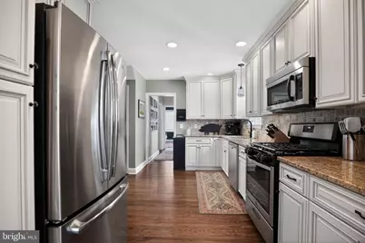 323 W Waverly Road, Glenside, PA 19038 - Photo 17