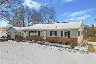 360 Maple Ave, Collegeville, PA 19426 - Photo 1