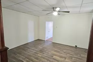 115 W 4th St, Bridgeport, PA 19405 - Photo 17