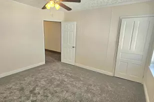 115 W 4th St, Bridgeport, PA 19405 - Photo 33
