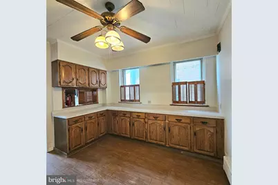 115 W 4th Street, Bridgeport, PA 19405 - Photo 21